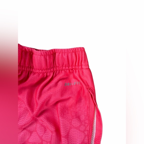 Nike Men's Dri-Fit LeBron Tamed Allover-Print Pink Basketball Shorts Size L - Picture 6 of 7